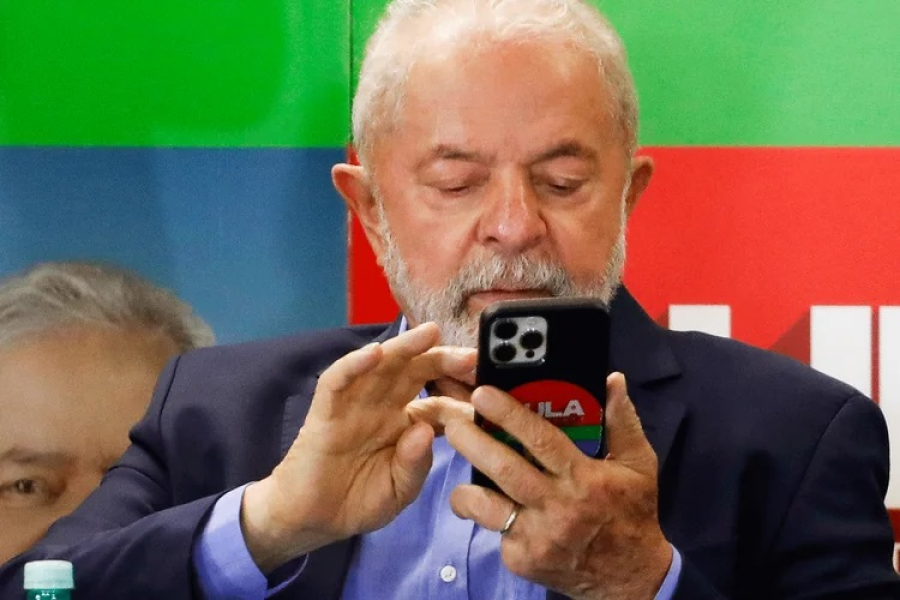 Lula muda perfil de vídeos nas redes e mostra influência de João Campos